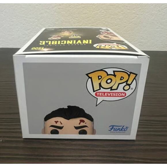 EXCLUSIVE BLOODY Omni Man Invincible Funko Pop #1500 Television Animation TV - Picture 5 of 5